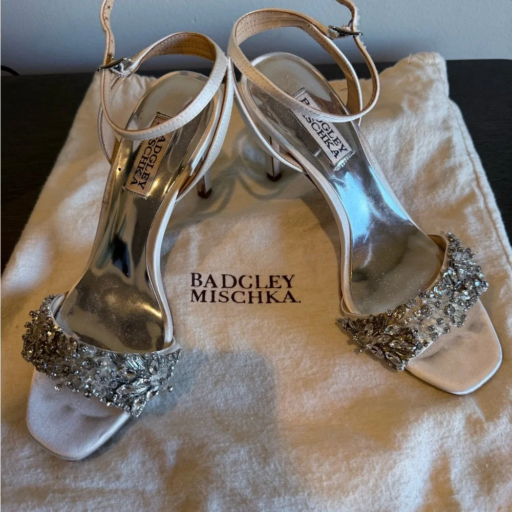 Badgley Mischka Champagne Embellished Heels - Picture 5 of 5
